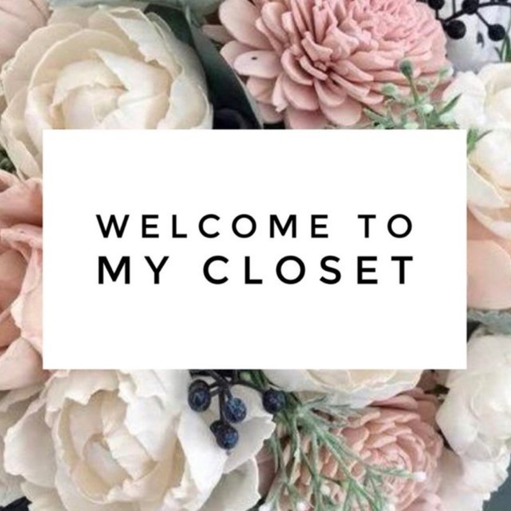 Floral Welcome Sign
